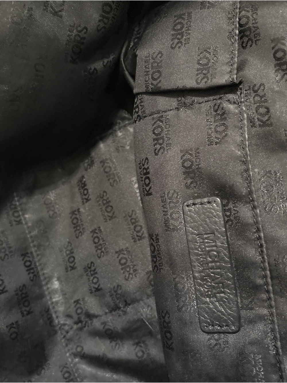 Michael Kors Black Pebbled Leather Shoulder Bag with Silver Hardware - Picture 6 of 6